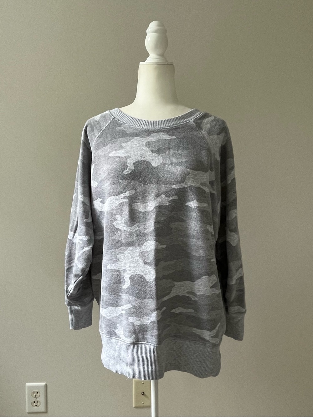 aerie Grey Gradient Camo Oversized Sweatshirt